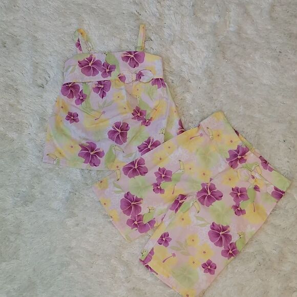 JANIE AND JACK 2-PIECE FLORAL CAPRI AND TANK TOP SET, SIZE 6-12 MONTHS - Picture 2 of 11